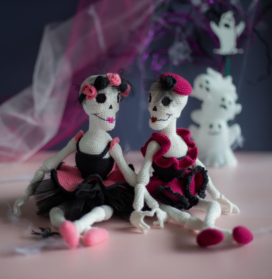 Amigurumi Crochet Halloween Skeleton. Crochet Pattern in PDF