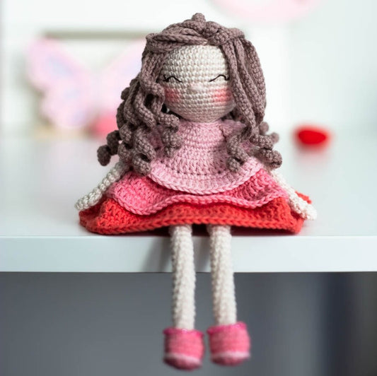 Amigurumi Crochet Doll. Crochet Pattern in PDF