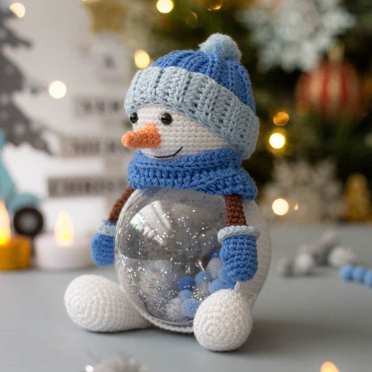 Amigurumi Crochet Snowman. Crochet Pattern in PDF