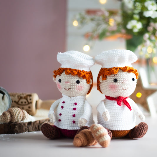 Amigurumi Baker with croissant and bread. Crochet pattern in PDF
