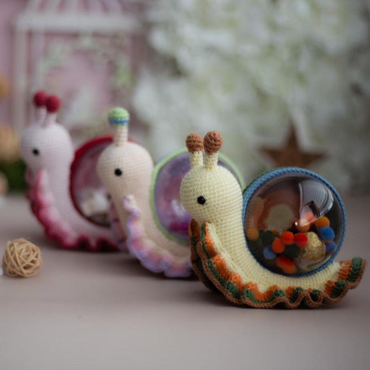 Amigurumi Crochet Snail. Crochet Pattern in PDF