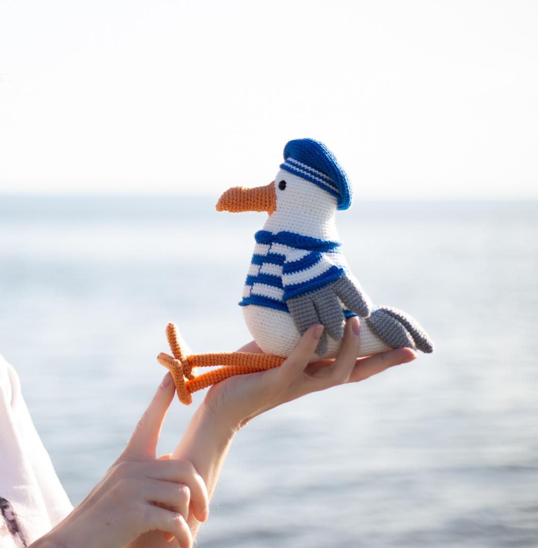 Mouette au crochet amigurumi. Patron de crochet en PDF