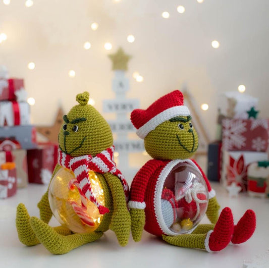 Grinch de Noël au crochet amigurumi. Modèle de crochet au format PDF.