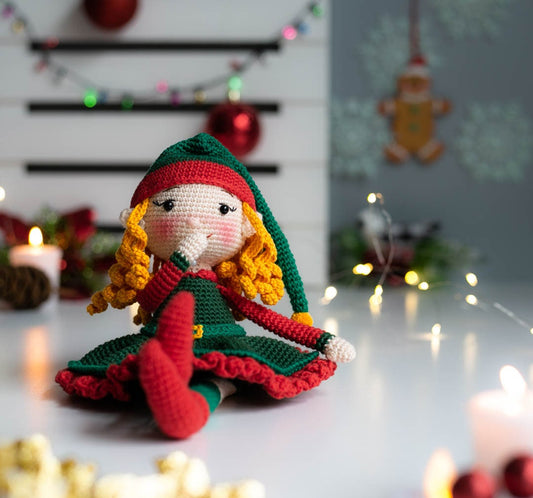 Amigurumi lutin de Noël. Modèle de crochet au format PDF.
