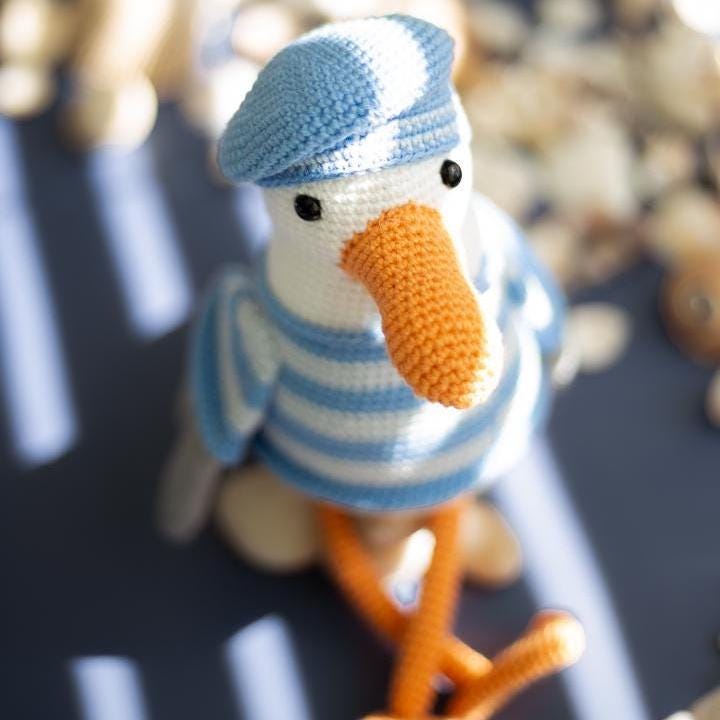Amigurumi Crochet Seagull. Crochet Pattern in PDF