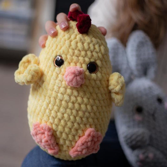 Crochet Plush Easter Chicken. Crochet Pattern in PDF.