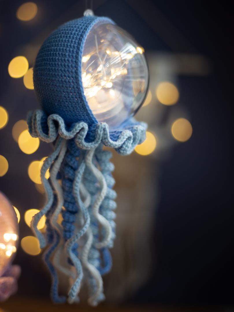 Amigurumi Crochet Jellyfish. Crochet Night Light. Crochet Pattern in PDF