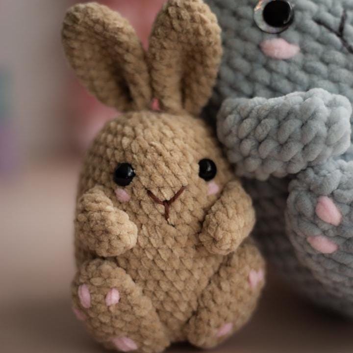 Crochet Plush Bunny. Crochet pattern in PDF