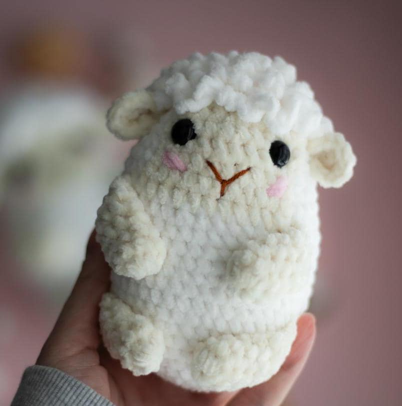Crochet Plush Easter Sheep. Crochet pattern in PDF
