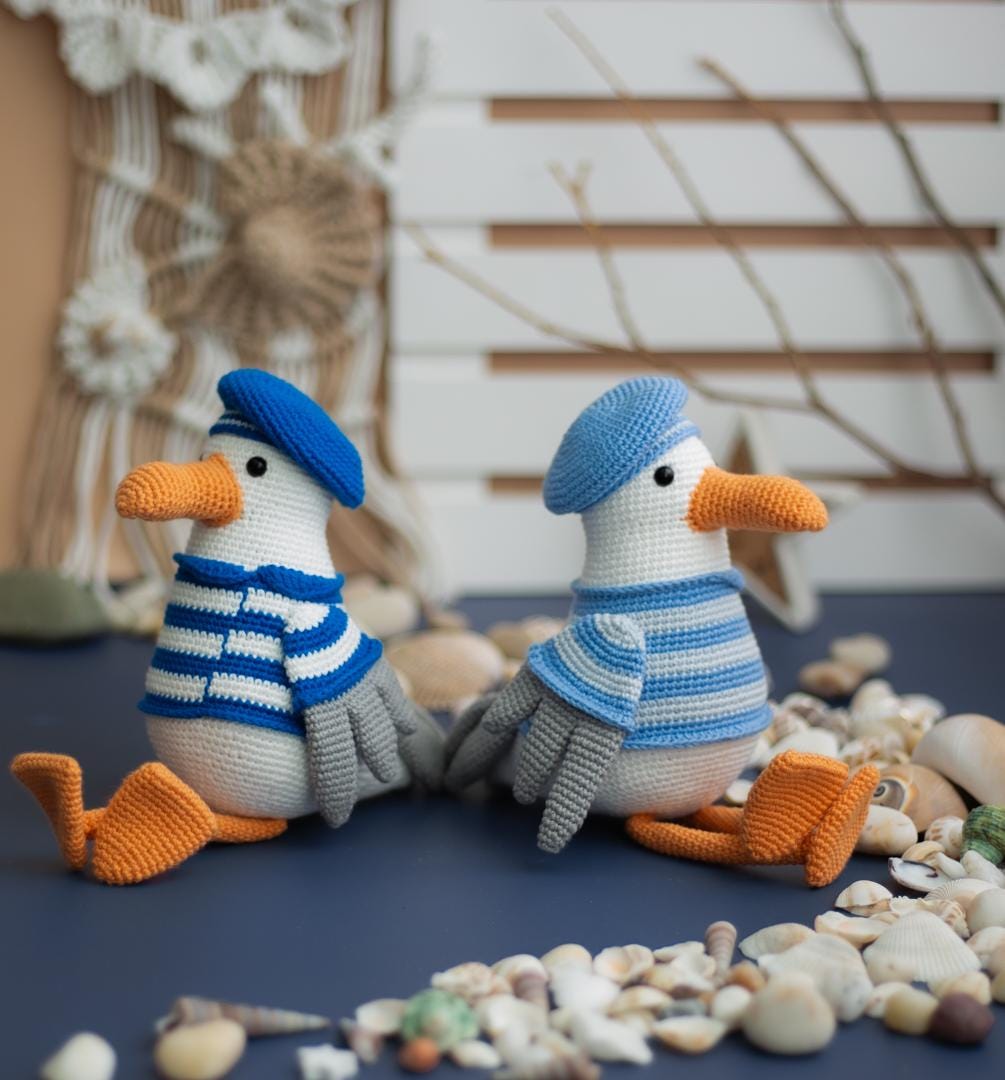 Amigurumi Crochet Seagull. Crochet Pattern in PDF