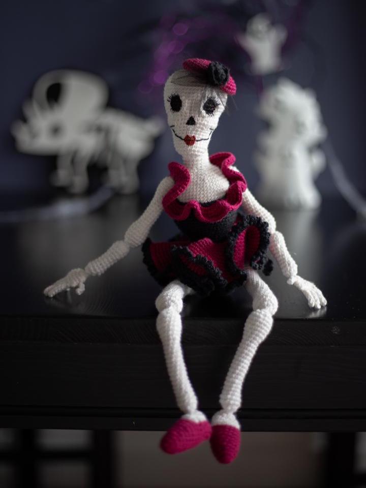 Amigurumi Crochet Halloween Skeleton. Crochet Pattern in PDF