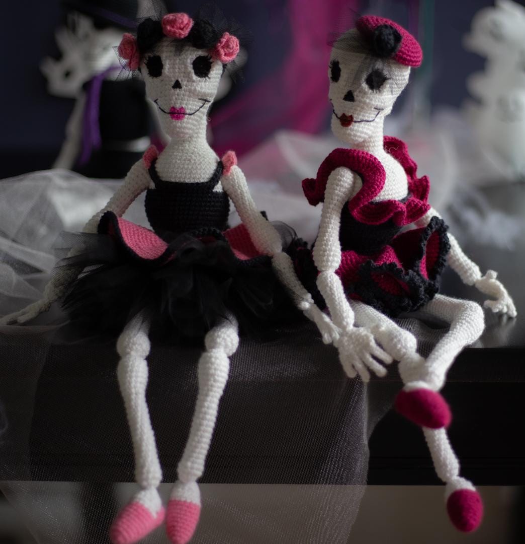 Amigurumi Crochet Halloween Skeletons. Crochet Patterns in PDF