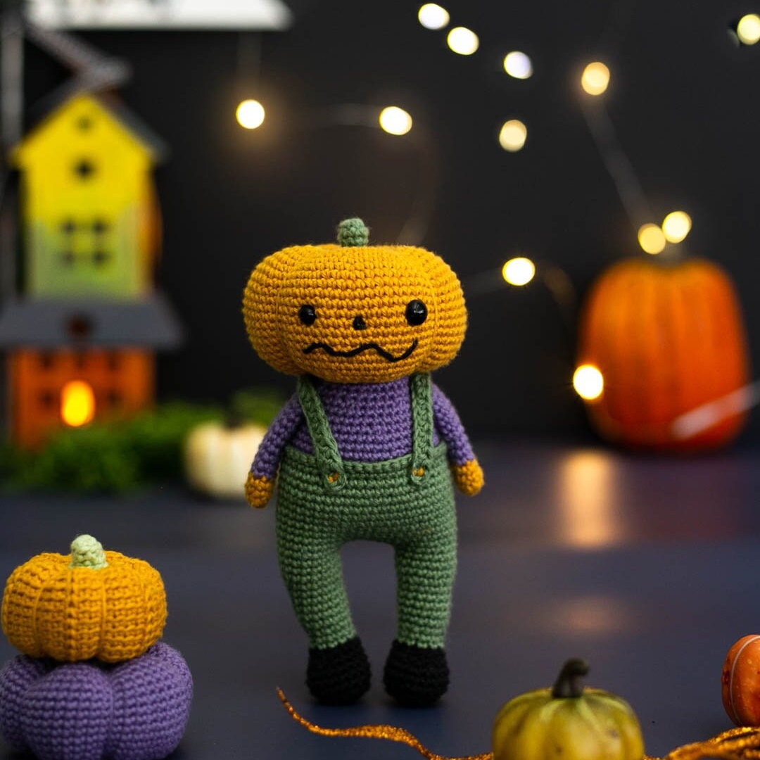 Amigurumi Crochet Halloween Toys - Pumpkin, Wich, Bat, Dracula and  Frankenstein. Crochet Patterns in PDF