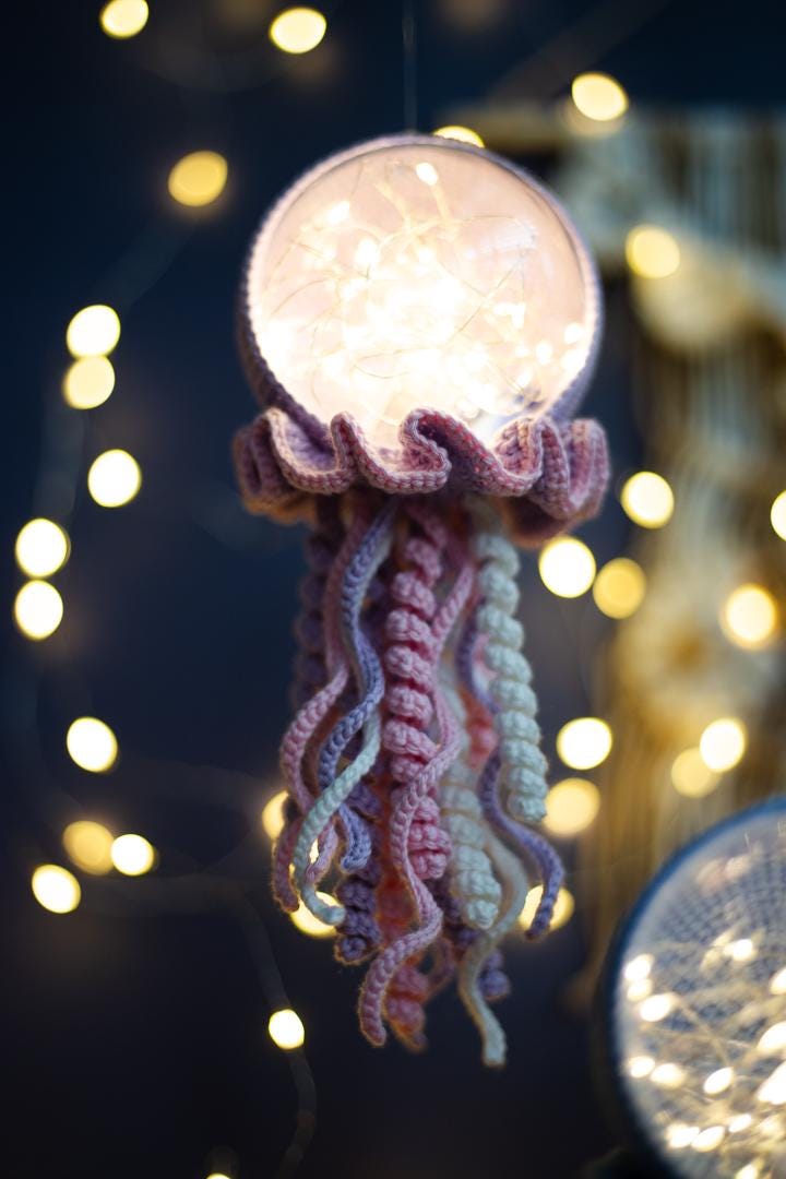 Amigurumi Crochet Jellyfish. Crochet Night Light. Crochet Pattern in PDF