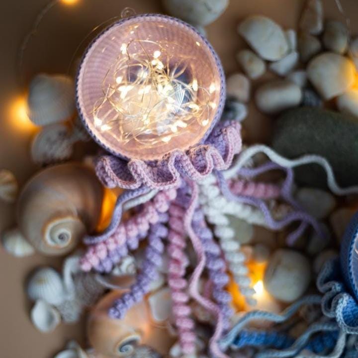 Amigurumi Crochet Jellyfish. Crochet Night Light. Crochet Pattern in PDF
