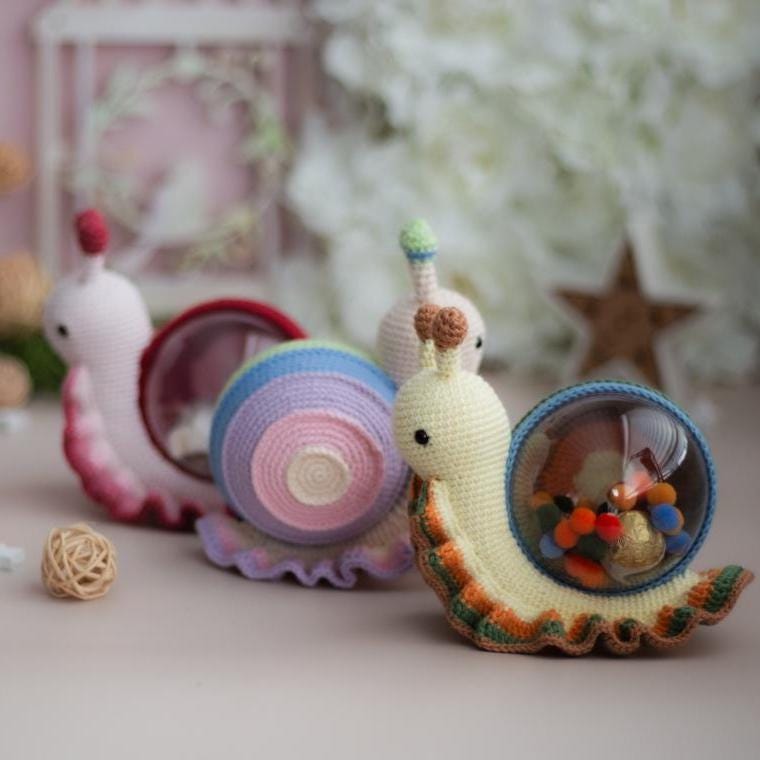 Amigurumi Crochet Snail. Crochet Pattern in PDF