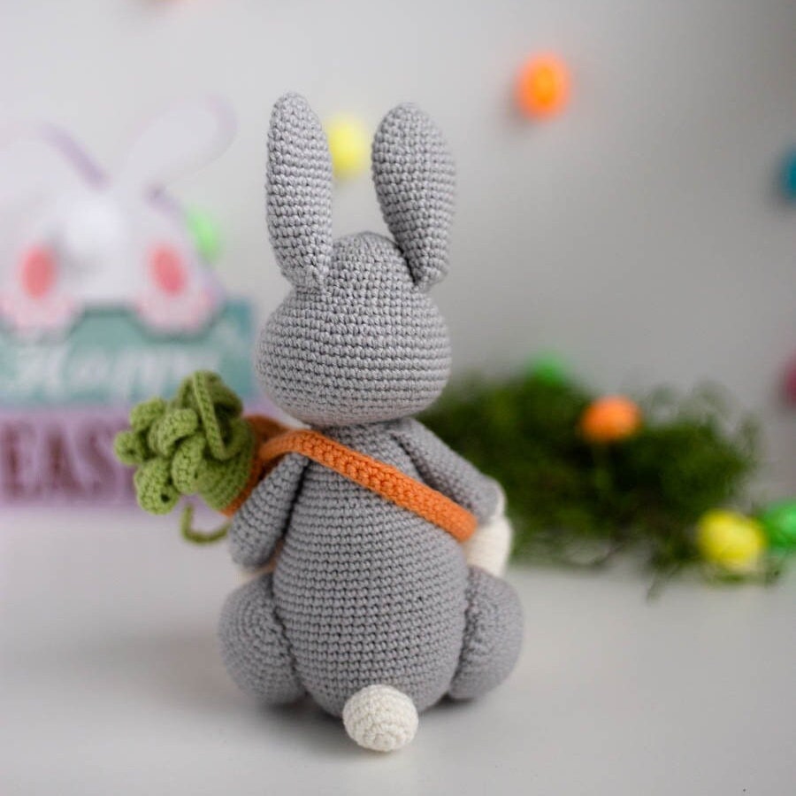 Amigurumi Crochet Easter Bunny with Carrot-Bag. Crochet Pattern in PDF