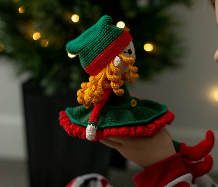 Amigurumi Christmas Elf girl. Crochet Pattern in PDF