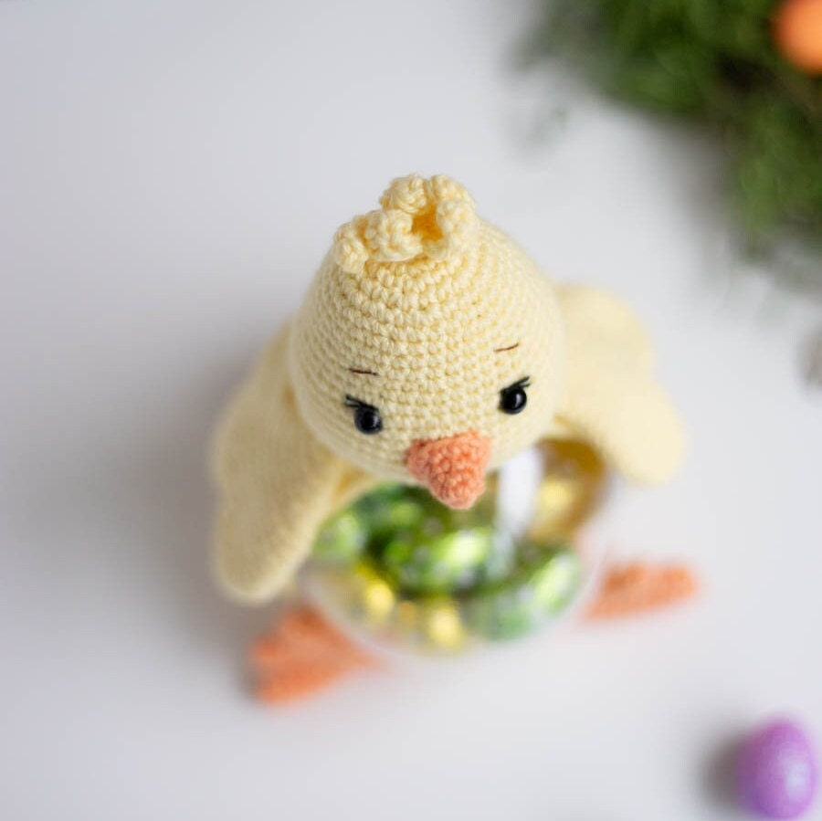 Amigurumi Crochet Easter Chicken. Crochet Pattern in PDF