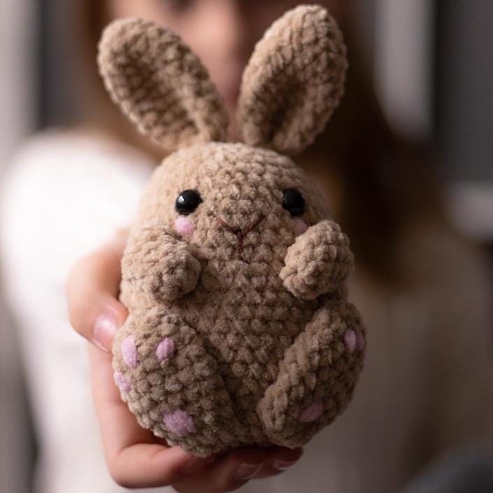 Crochet Plush Bunny. Crochet pattern in PDF
