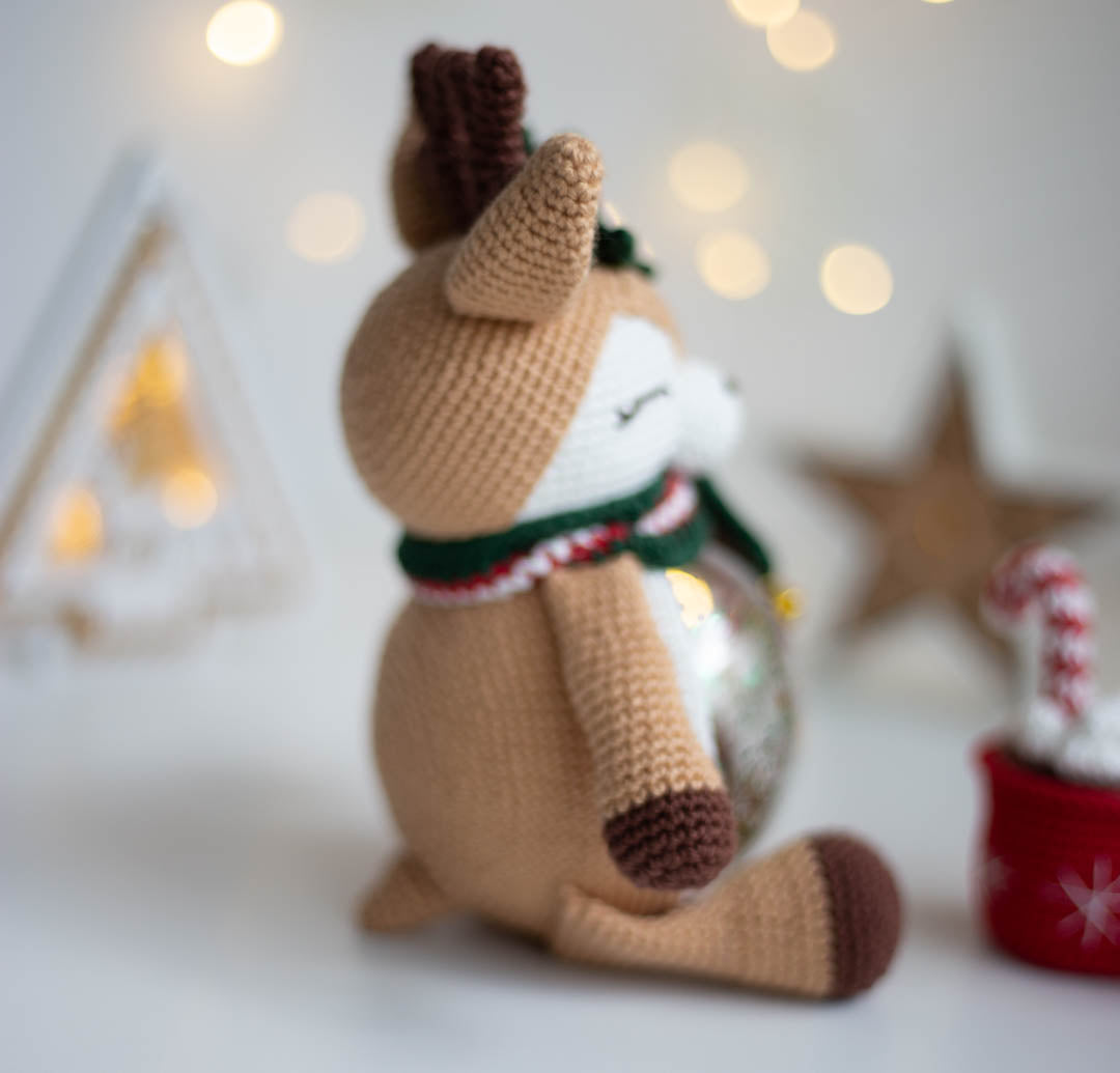 Amigurumi Crochet Christmas Deer. Crochet pattern in PDF
