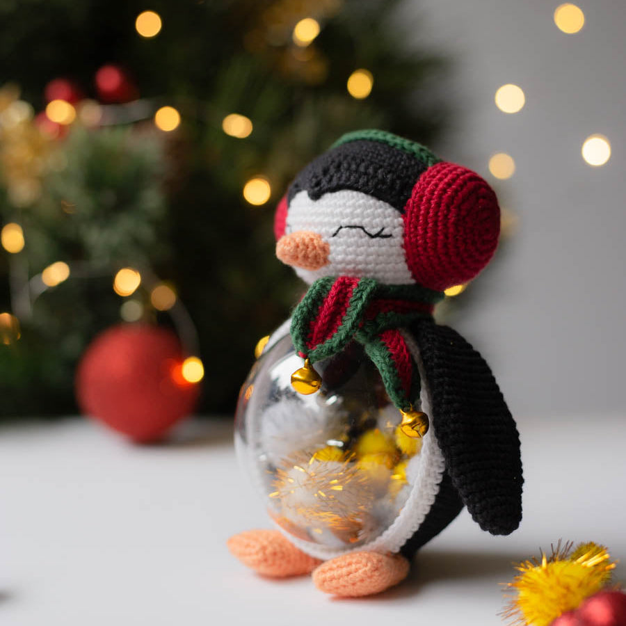 Amigurumi Crochet Penguin. Christmas Crochet Pattern in PDF