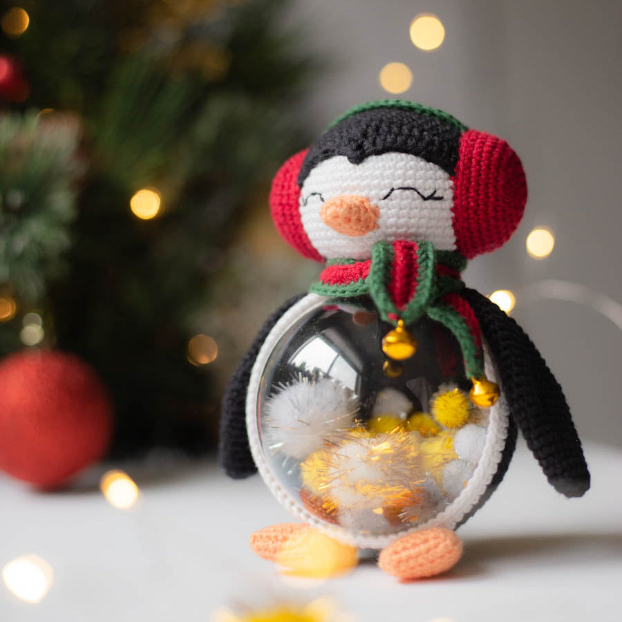 Amigurumi Crochet Penguin. Christmas Crochet Pattern in PDF