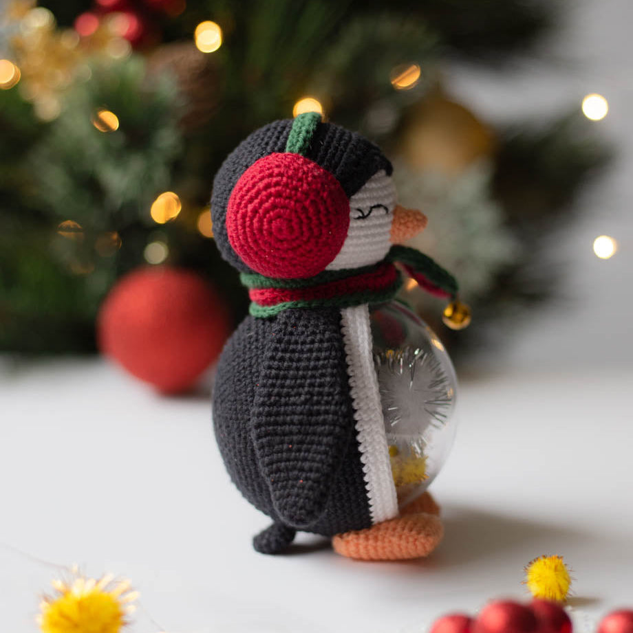 Amigurumi Crochet Penguin. Christmas Crochet Pattern in PDF