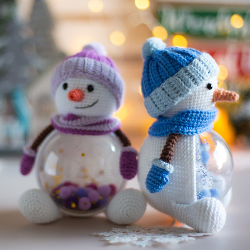 Amigurumi Crochet Snowman. Crochet Pattern in PDF