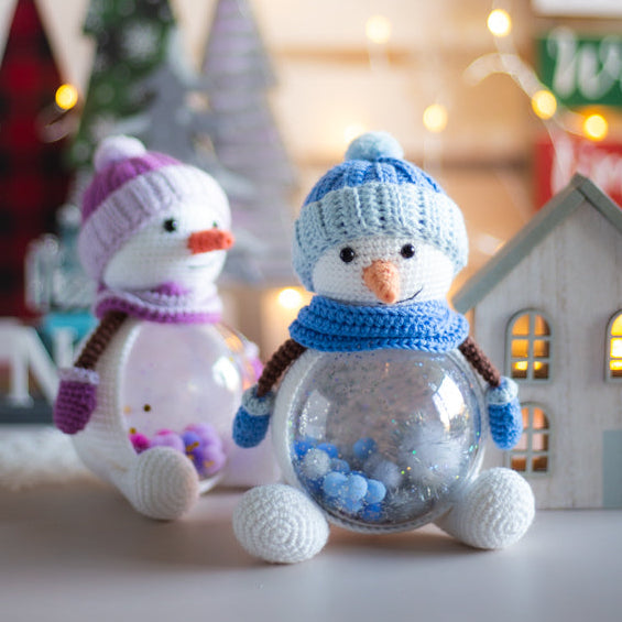 Amigurumi Crochet Snowman. Crochet Pattern in PDF