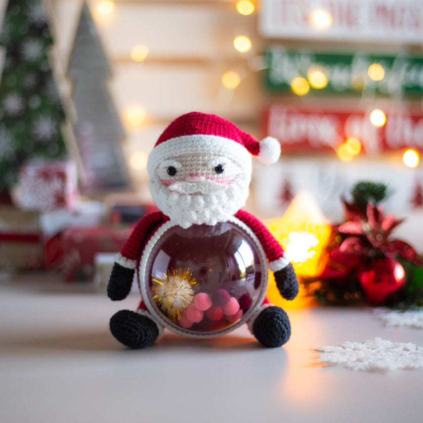 Amigurumi Crochet Santa Claus. Crochet Pattern in PDF