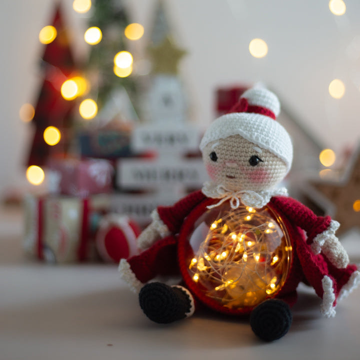 Mrs.Claus – Crochet pattern in PDF for Christmas