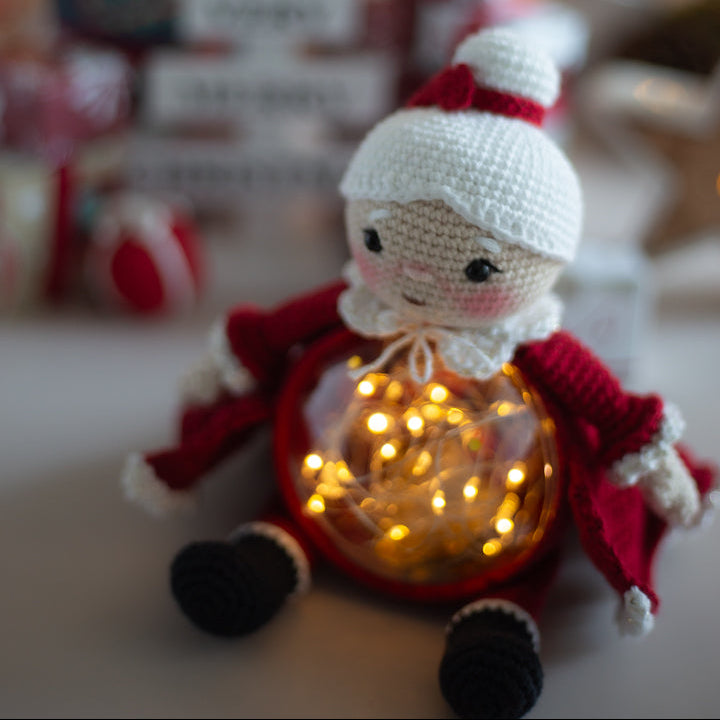 Mrs.Claus – Crochet pattern in PDF for Christmas
