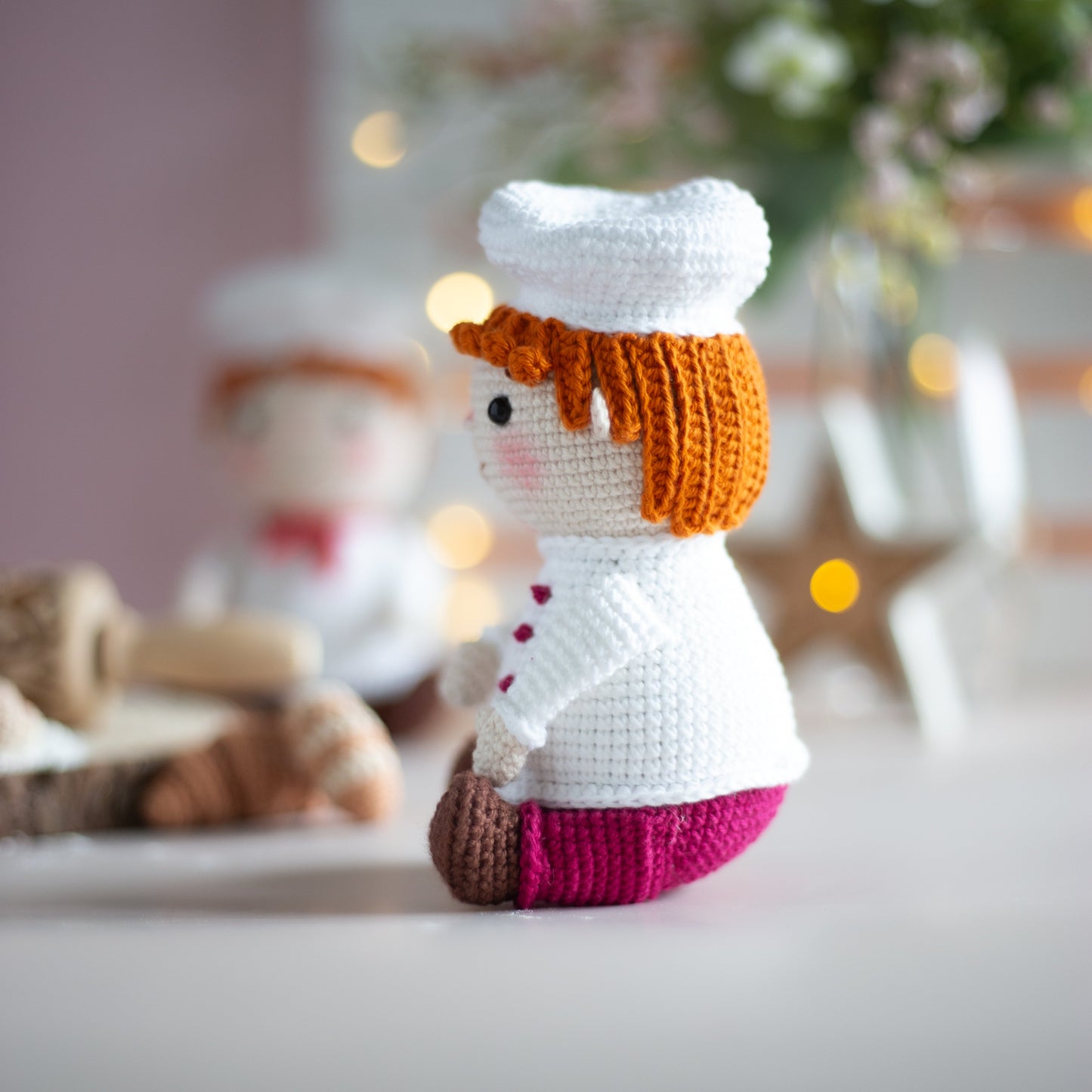 Amigurumi Baker with croissant and bread. Crochet pattern in PDF