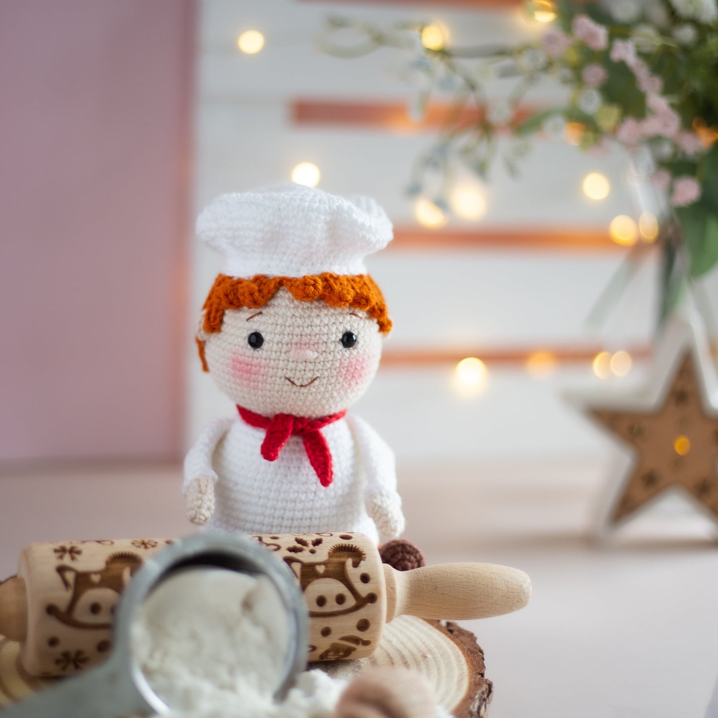 Amigurumi Baker with croissant and bread. Crochet pattern in PDF