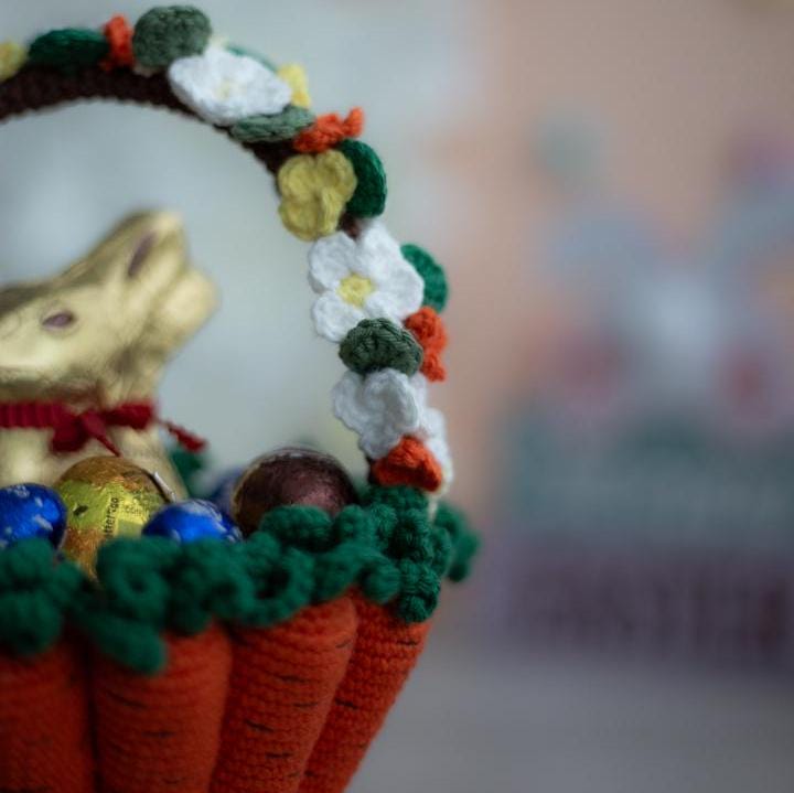 Amigurumi Crochet Easter Carrot Basket. Crochet Pattern in PDF
