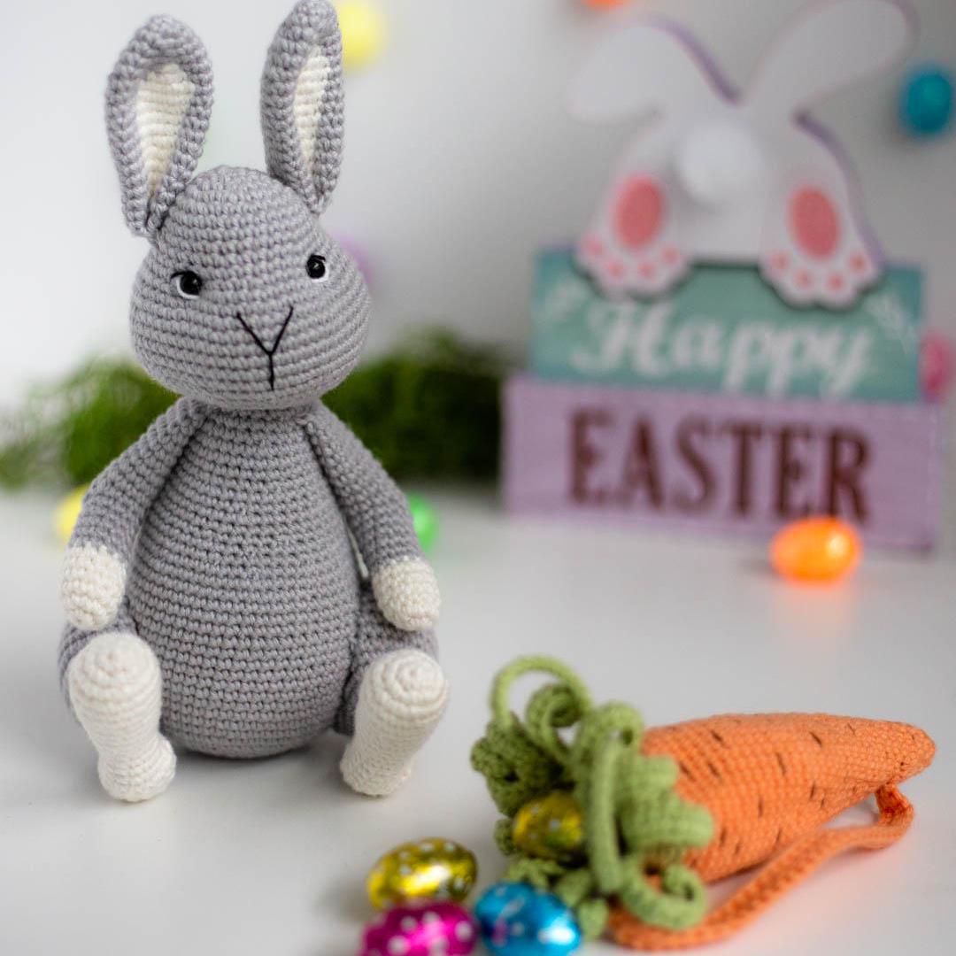 Amigurumi Crochet Easter Bunnies. Crochet Patterns in PDF