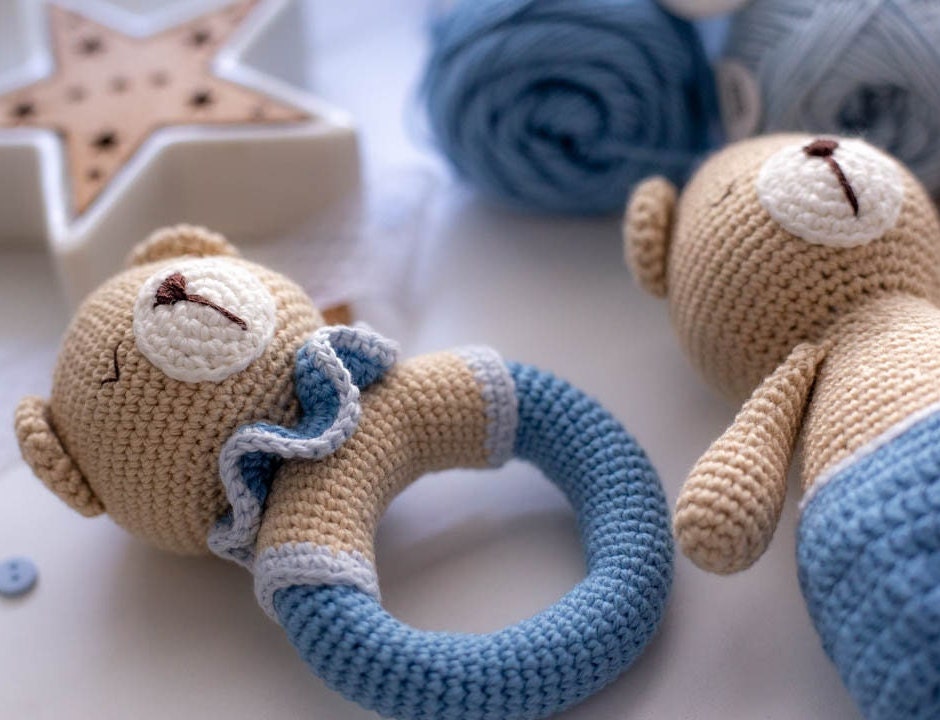 Amigurumi Crochet Bears - Crochet Toy and Rattle. Crochet pattern in PDF