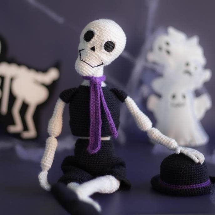 Amigurumi Crochet Halloween Skeleton Pattern. Crochet Pattern in PDF