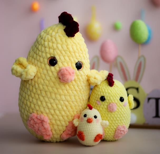 Crochet Plush Easter Chicken. Crochet Pattern in PDF.