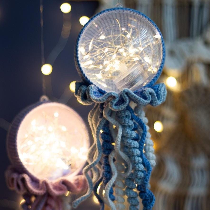 Amigurumi Crochet Jellyfish. Crochet Night Light. Crochet Pattern in PDF