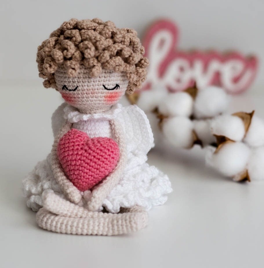 Amigurumi Crochet Angel. Crochet Pattern in PDF