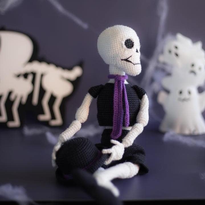 Amigurumi Crochet Halloween Skeleton Pattern. Crochet Pattern in PDF