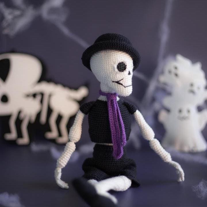 Amigurumi Crochet Halloween Skeleton Pattern. Crochet Pattern in PDF